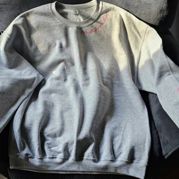 Cherished Moments - Custom ‘Mom EST. 1997’ Shirt - Picture 1 of 3